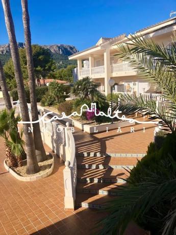Piso en venta en Cometa-Carrió, Calpe
thumbnail 1