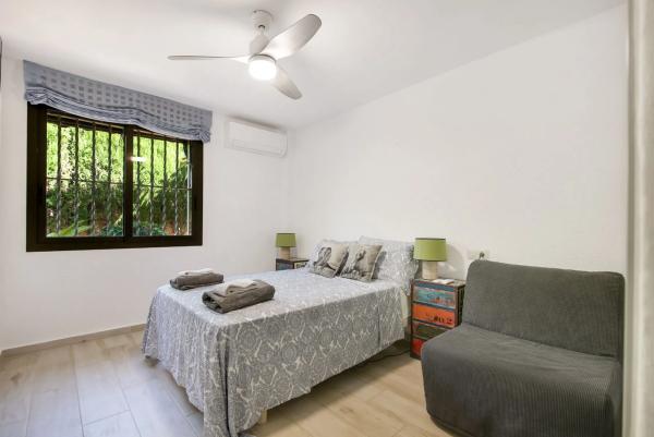 Independent chalet for sale in Urbanización Ortenbach s/n, Calpe
 photo 1