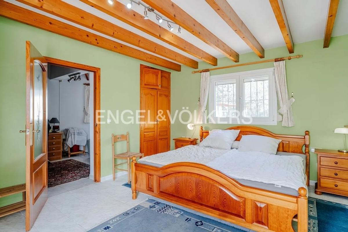 Sale of independent chalet in Cometa-Carrió, Calpe
photo 3