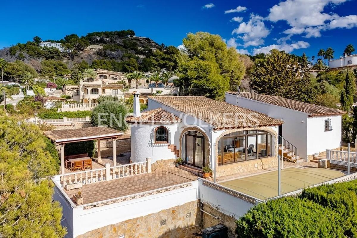Sale of independent chalet in Cometa-Carrió, Calpe
photo 4