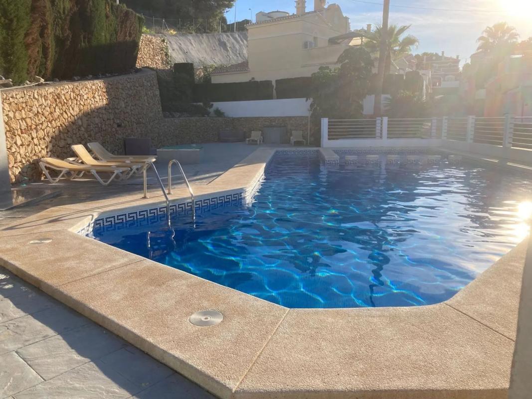 Venta de chalet adosado en  Cometa-Carrió , Calpe photo 3