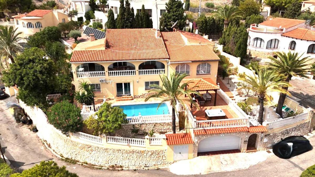 Продажа отдельного шале в Partida Maryvilla, Кальпе photo 2