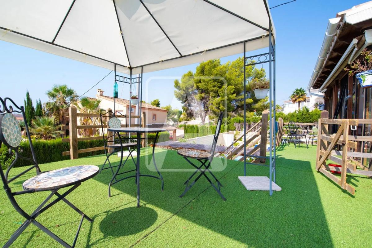 Sale of independent chalet in Cometa-Carrió, Calpe
photo 3