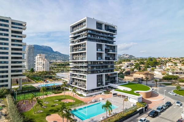 Piso en venta en Avenida de Rumania, Calpe
 photo 1