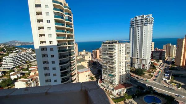 Apartment for sale in Gargasindi, Calpe thumbnail 2