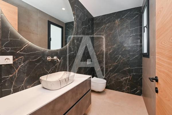 Independent chalet for sale in Cometa-Carrió, Calpe
thumbnail 2