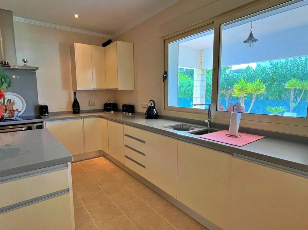 Sale of independent chalet in Cometa-Carrió, Calpe
photo 4