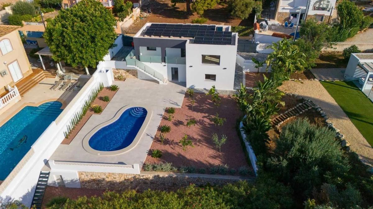 Sale of independent chalet in Cometa-Carrió, Calpe
photo 4