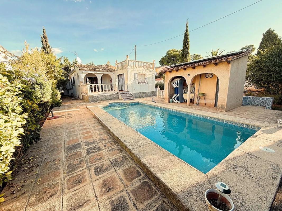 Sale of independent chalet in Cometa-Carrió, Calpe
 photo 4