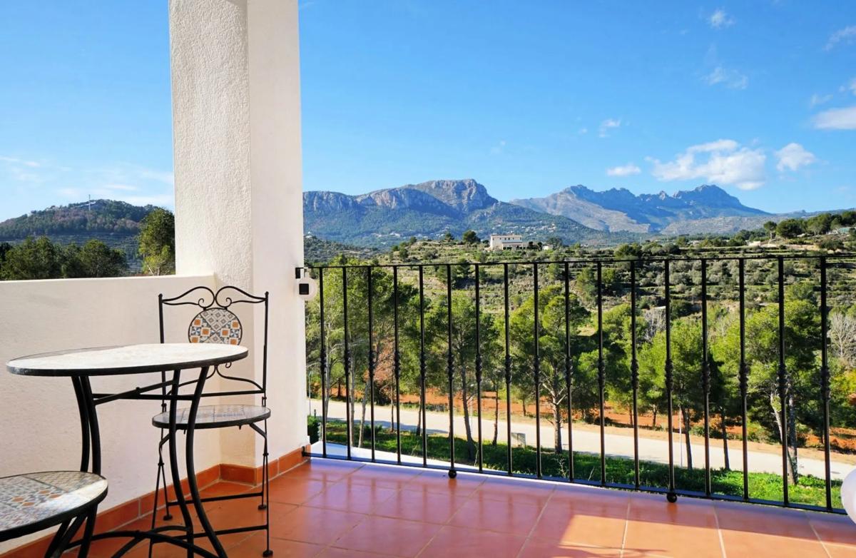 Venta de chalet adosado en Cometa-Carrió , Calpe photo 2