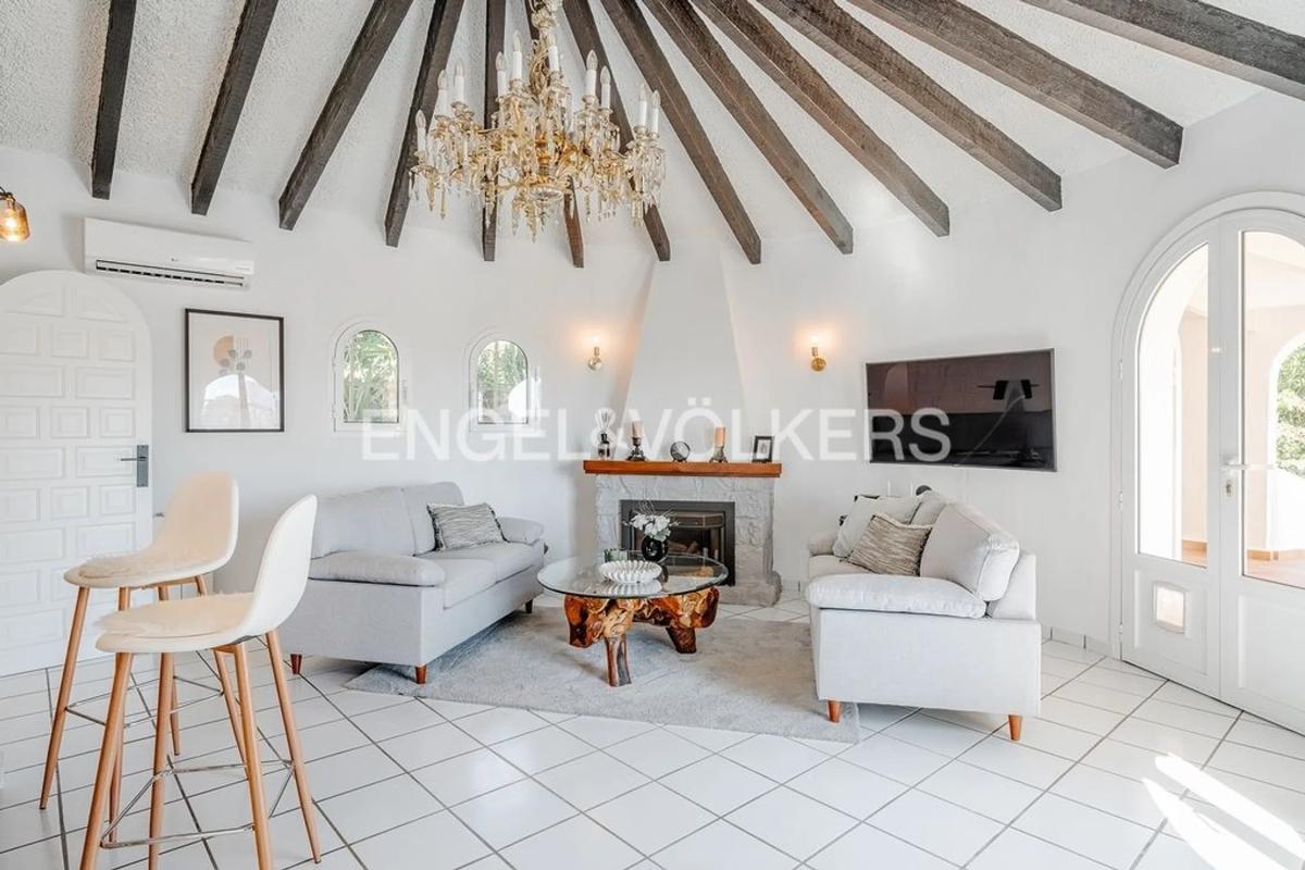Sale of independent chalet in Manzanera-Tosal, Calpe
photo 4