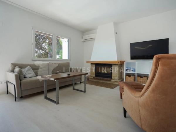 Independent chalet for sale in Gargasindi, Calpe
 photo 3
