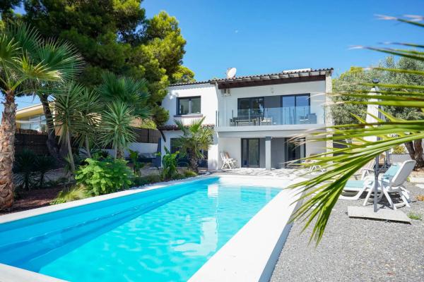 Independent chalet for sale in Cometa-Carrió, Calpe
 photo 2