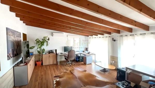 Частный шале на продаже в  Partida Maryvilla, Кальпе photo 4