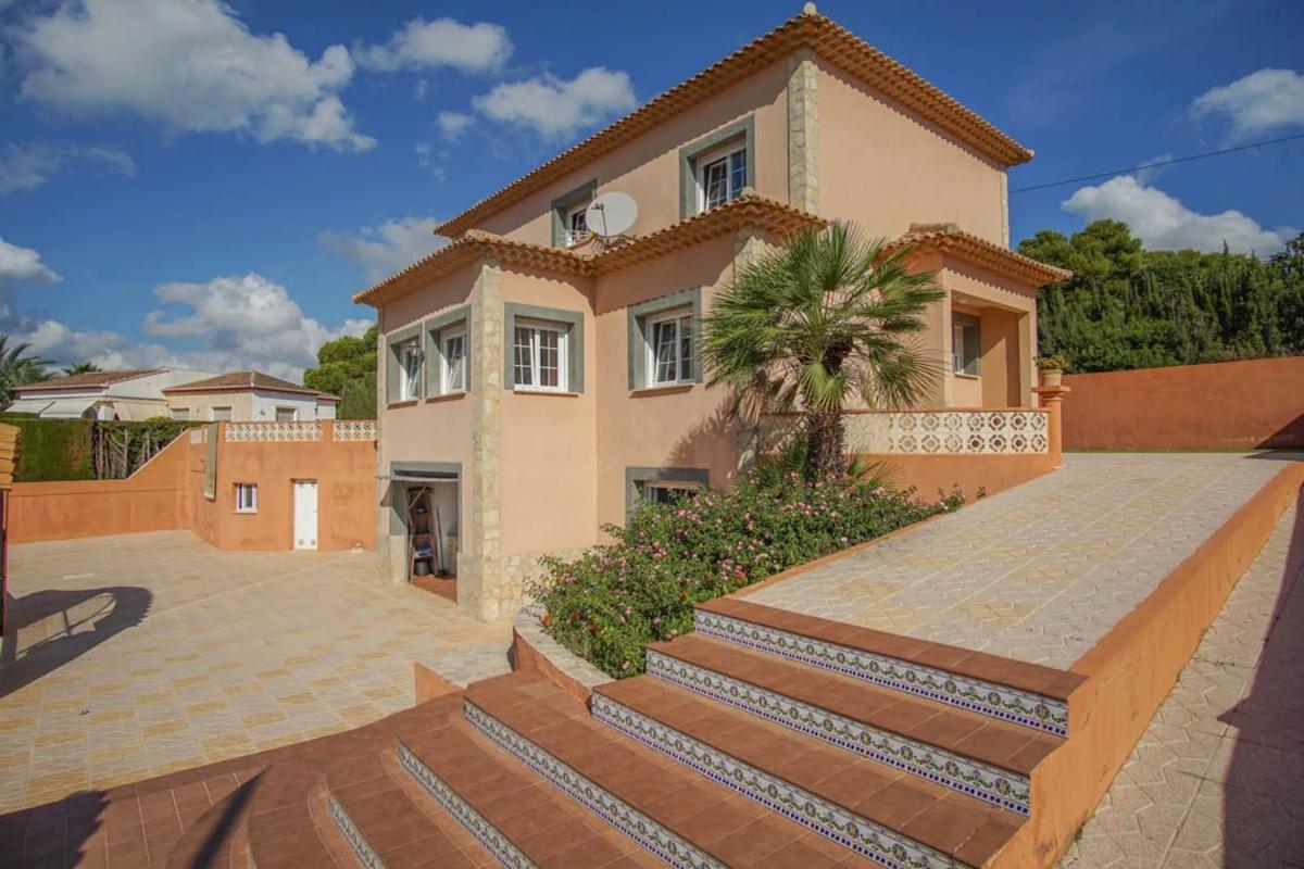 Sale of independent chalet in Cometa-Carrió, Calpe
photo 1