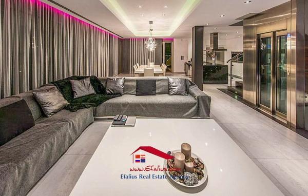 Independent chalet for sale in Urbanización Canuta, Calpe
photo 1