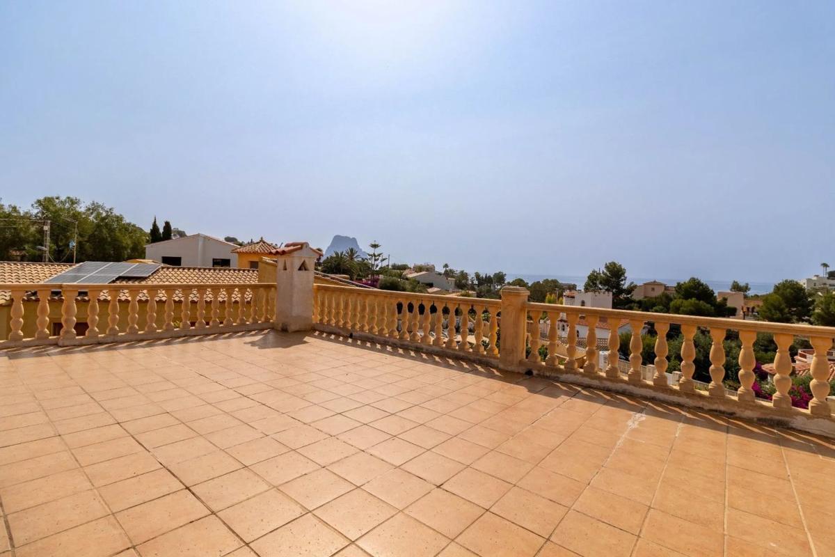 Sale of independent chalet in Manzanera-Tosal, Calpe
photo 1