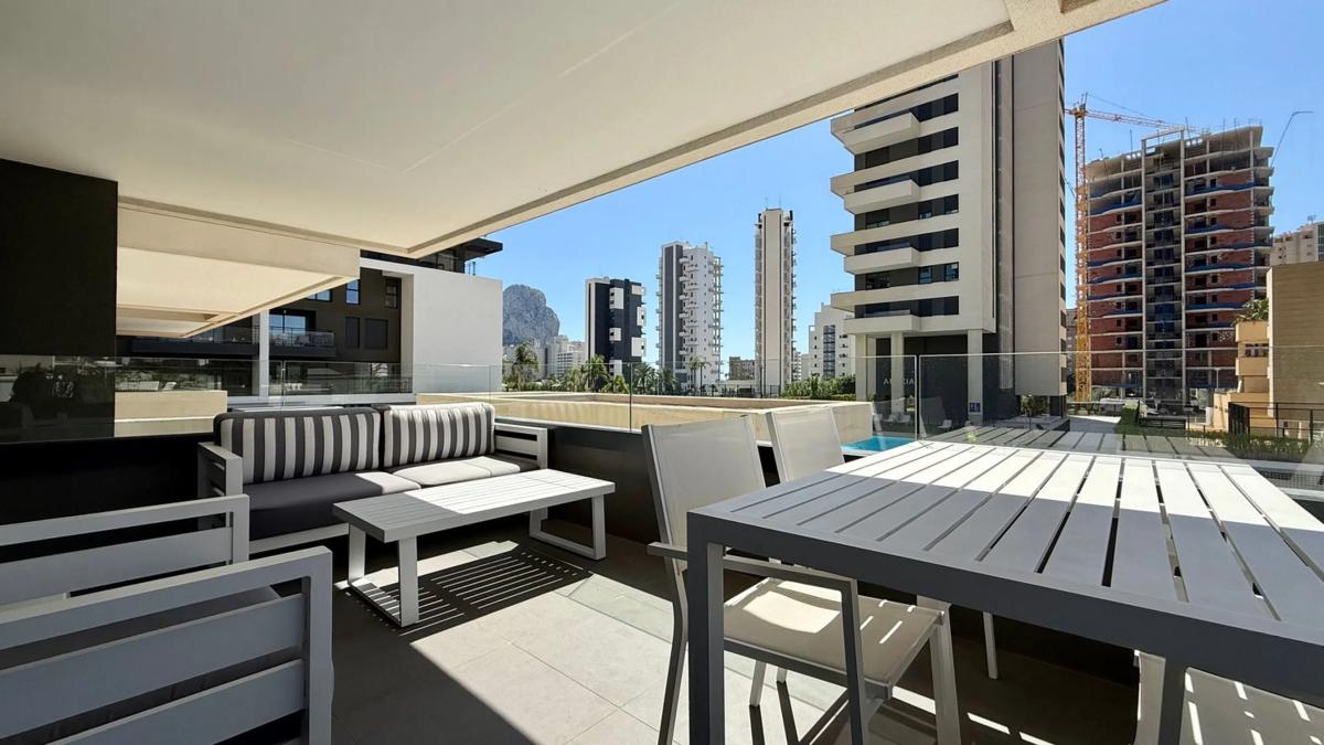 Venta de piso en AV RUMANIA, Calpe
photo 1