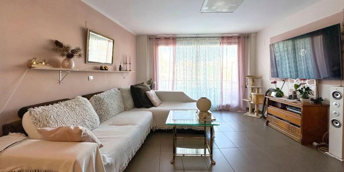 Продажа квартиры на Calle Jose María Ruiz Pérez-Aguila, Кальпе
photo 4