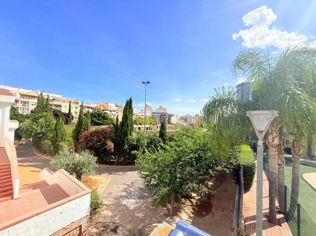 Sale of apartment in Calle Jose María Ruiz Pérez-Aguila, Calpe
photo 5