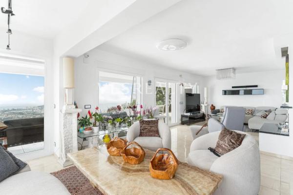 Частный шале на продаже в  Oltamar-Cucarres, Кальпе photo 4