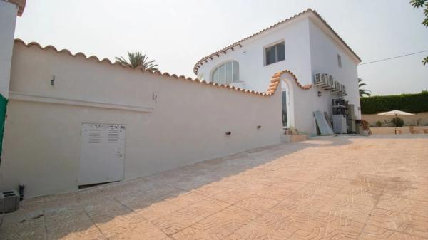 Independent chalet for sale in Partida Colari, Calpe
 photo 4