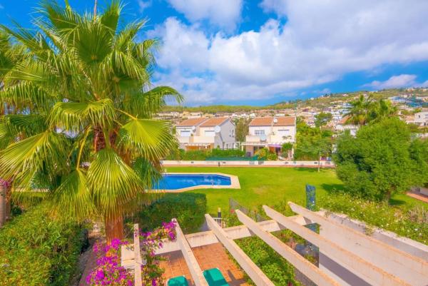 Chalet adosado en venta en  Cometa-Carrió , Calpe photo 2