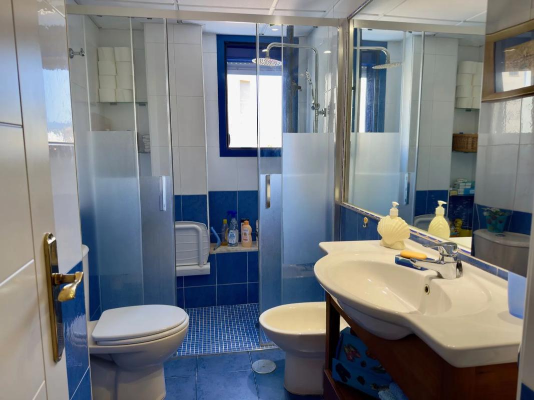 Venta de piso en AV GIBRALTAR, 3, Calpe
 photo 3