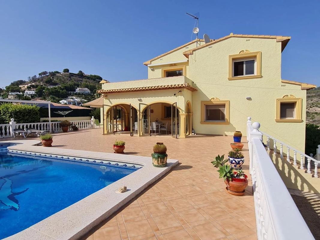 Sale of independent chalet in Cometa-Carrió, Calpe
 photo 4