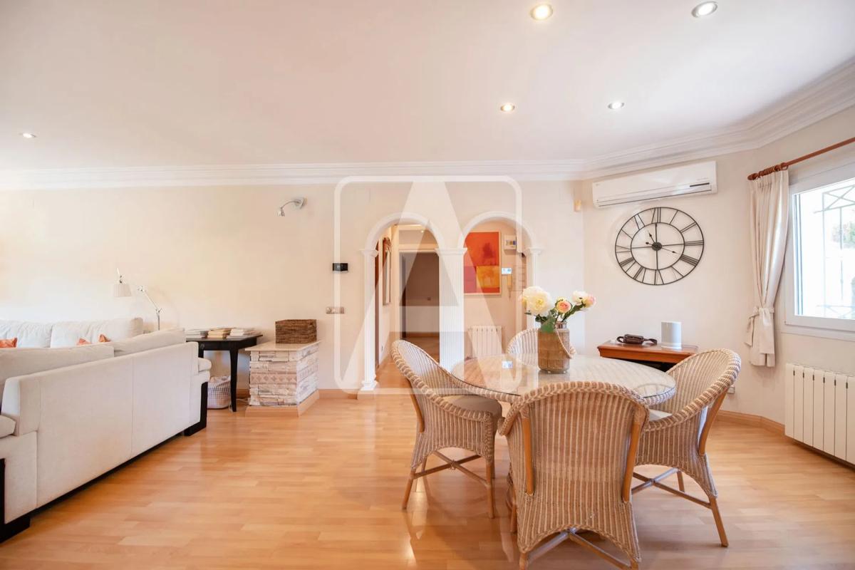Venta de chalet independiente en Cometa-Carrió, Calpe
photo 2