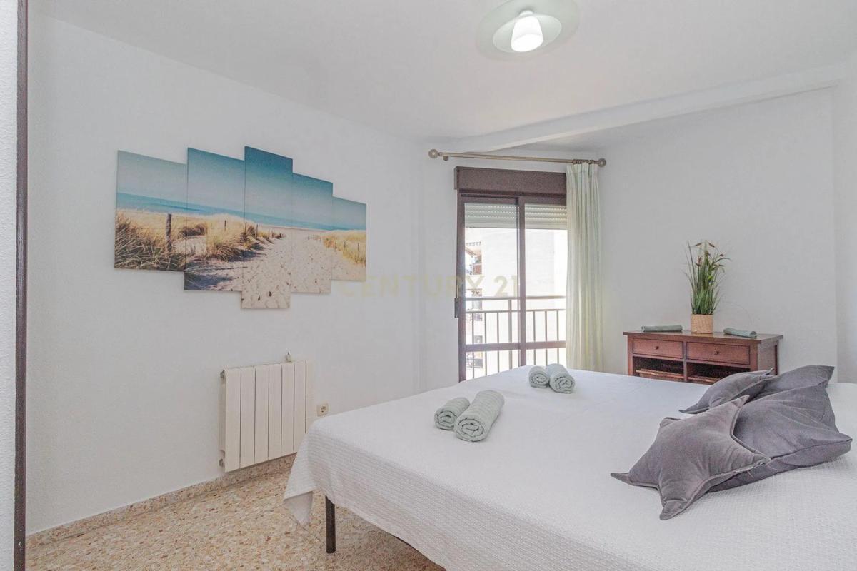 Продажа квартиры на Avenida Valencia, 15, Кальпе
photo 2