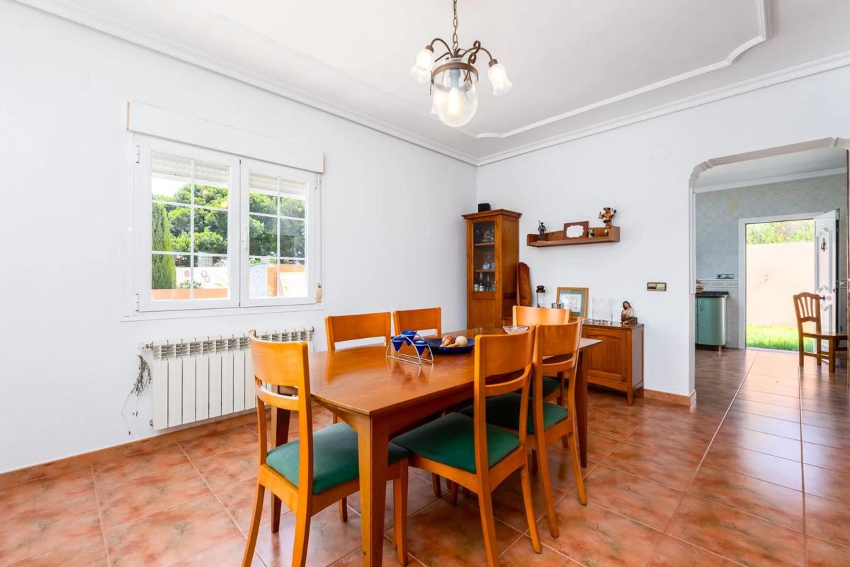 Продажа отдельного шале в Partida Los Pinos, Кальпе photo 4