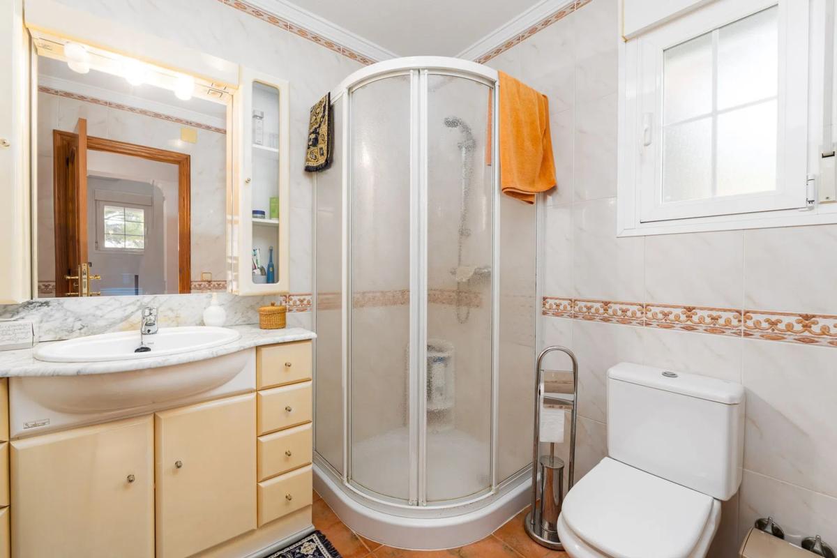 Продажа отдельного шале в Partida Los Pinos, Кальпе photo 5