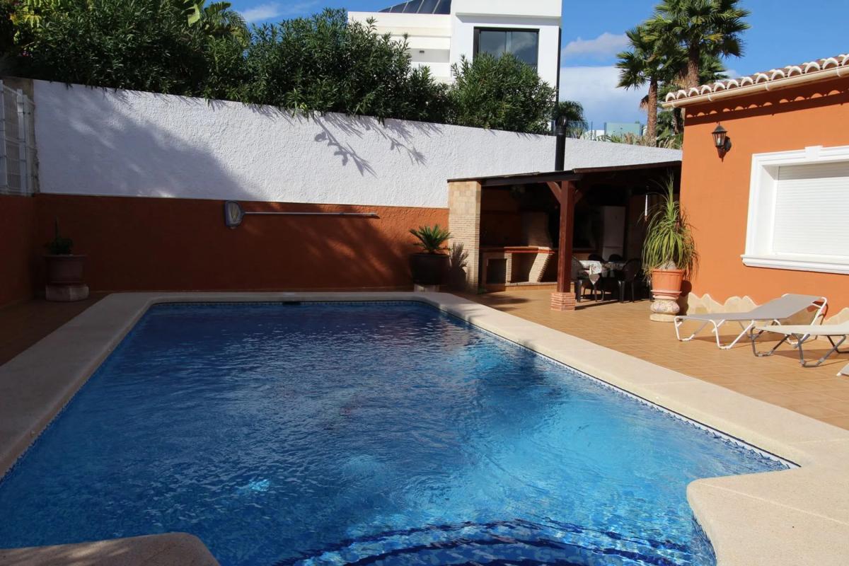 Sale of independent chalet in Manzanera-Tosal, Calpe
 photo 5