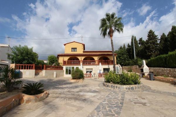 Independent chalet for sale in Manzanera-Tosal, Calpe
 photo 1