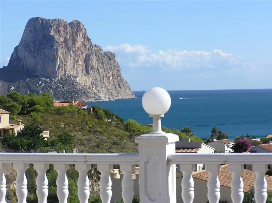 Sale of independent chalet in Manzanera-Tosal, Calpe
photo 2
