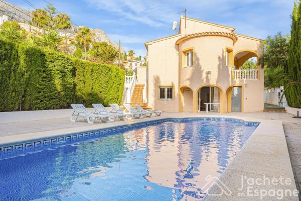 Chalet independiente en venta en Partida Maryvilla, Calpe
 photo 1