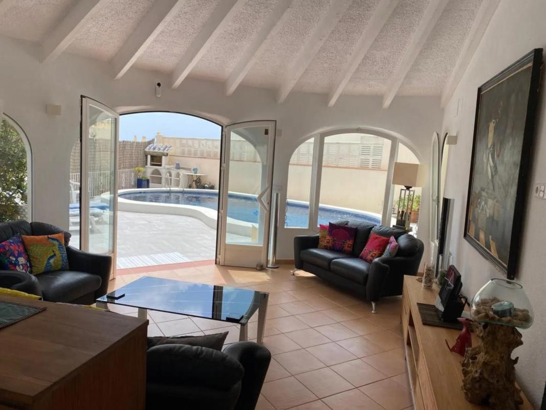 Sale of independent chalet in Canuta, Calpe
photo 2