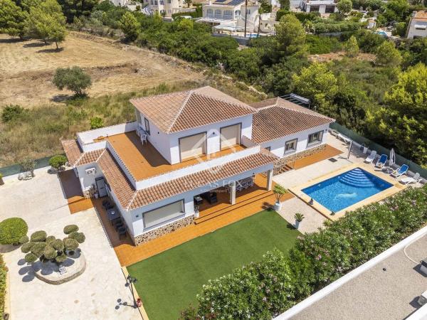 Independent chalet for sale in Urbanización La Vallesa s/n, Calpe
photo 1