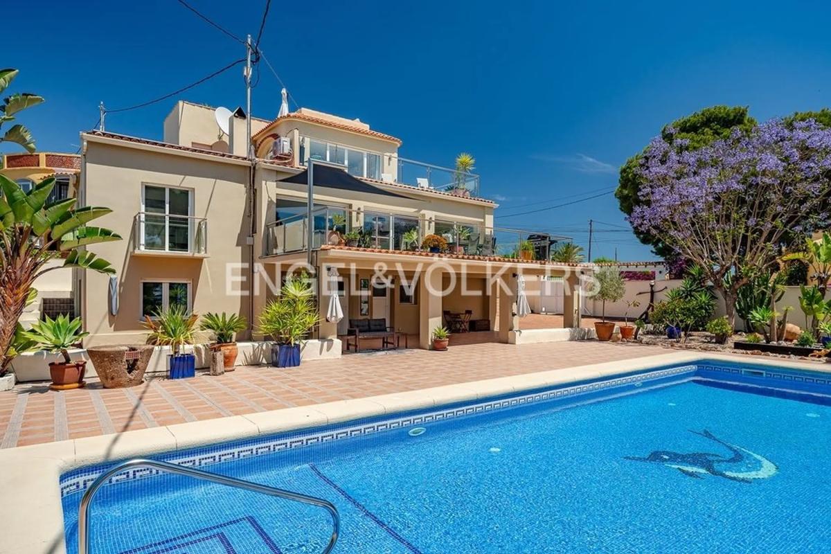 Sale of independent chalet in Cometa-Carrió, Calpe
 photo 4