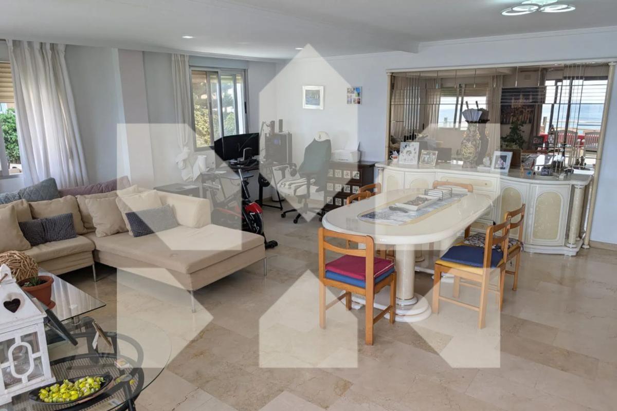 Venta de piso en Calle Gibraltar, Calpe
photo 2