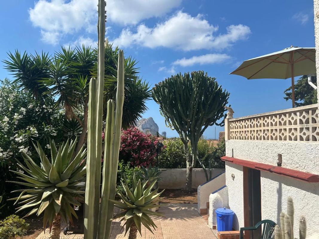 Sale of independent chalet in Partida Carrió Park, Calpe
 photo 2