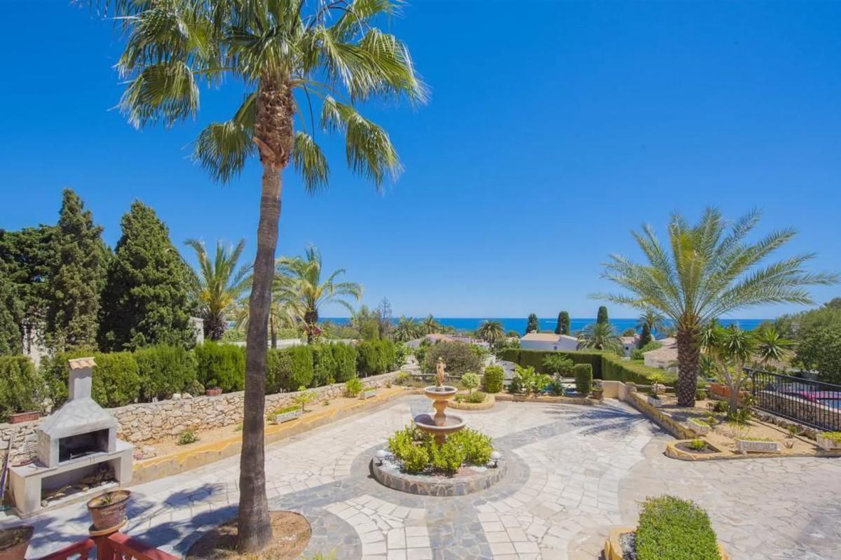 Sale of independent chalet in Partida Calalga, 28 B, Calpe
 photo 5