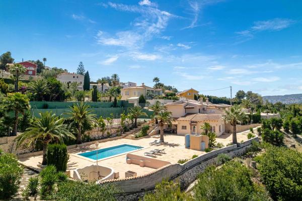 Independent chalet for sale in Partida Cometa III, Calpe
 photo 2