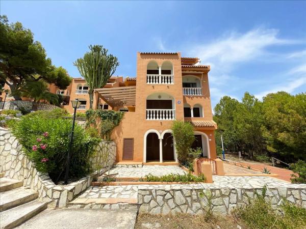 Terraced house for sale at Avenida la Manzanera , Calpe thumbnail 1