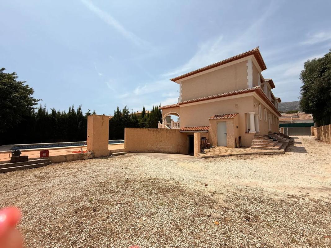 Venta de chalet independiente en Avenida Casanova, Calpe
photo 1