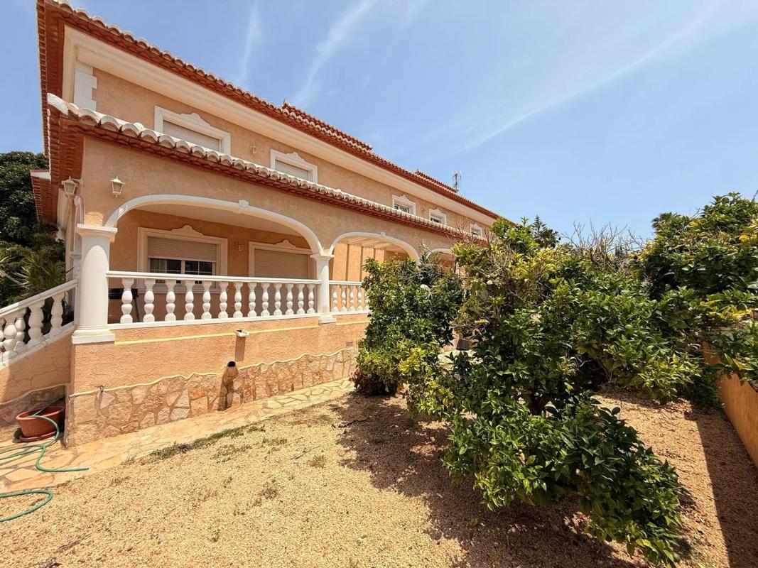 Venta de chalet independiente en Avenida Casanova, Calpe
photo 2