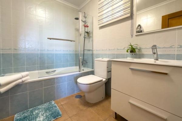 Independent chalet for sale in Oltamar-Cucarres, Calpe
 photo 3
