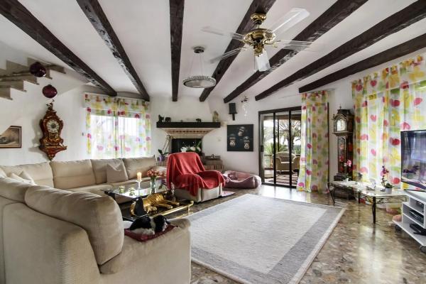 Independent chalet for sale in Cometa-Carrió, Calpe
thumbnail 2