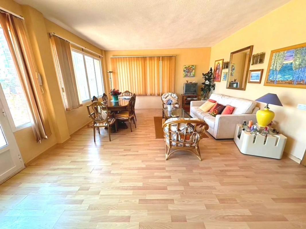 Venta de piso en Calle Gibraltar, Calpe
photo 1